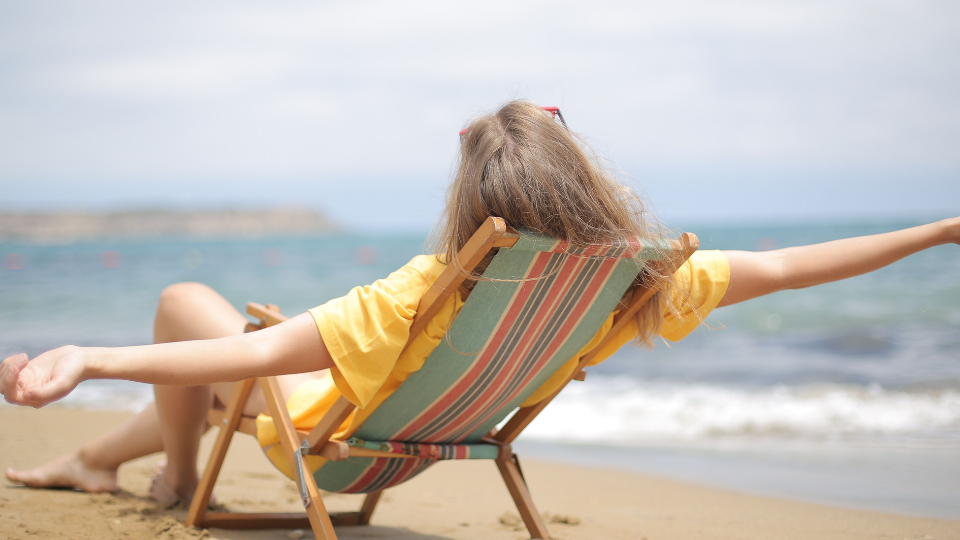 Vacation Stress: Γιατί δεν χαλαρώνουμε στις διακοπές;